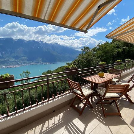 Casa Nonno Sergio Lake View By Gardadomusmea Tremosine Екстериор снимка